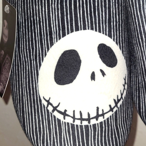 Disney Tim Burtons The Nightmare Be4 Christmas Slippers Black/White Sz 10/L NWT - Picture 5 of 13